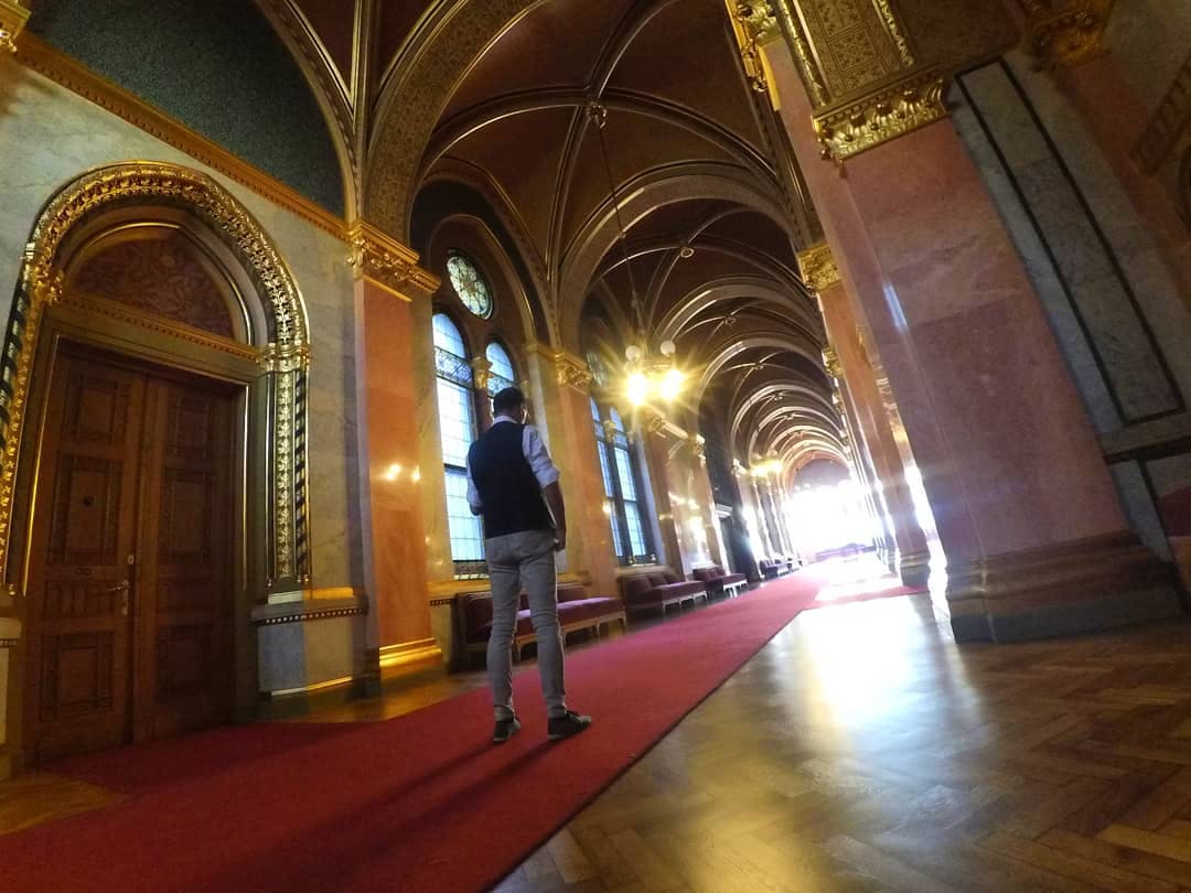 درون ساختمان پارلمان مجارستان، بوداپست
